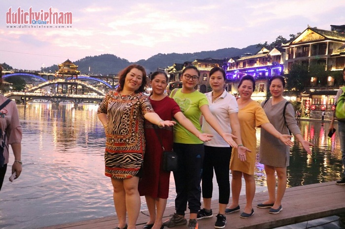 Tour du lịch Trung Quốc 4 ngày 3 đêm từ Hồ Chí Minh giá rẻ