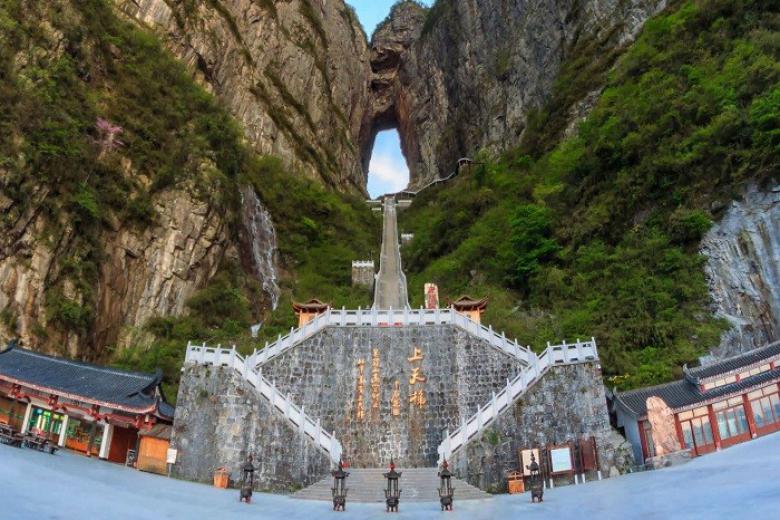 Cổng Trời Thiên Môn Sơn