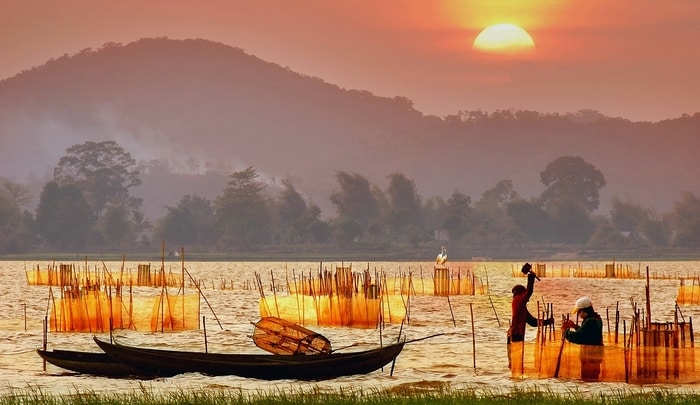 Hồ Lăk 