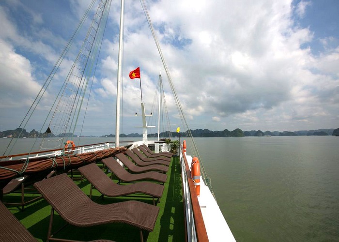 Oriental-Sails-2