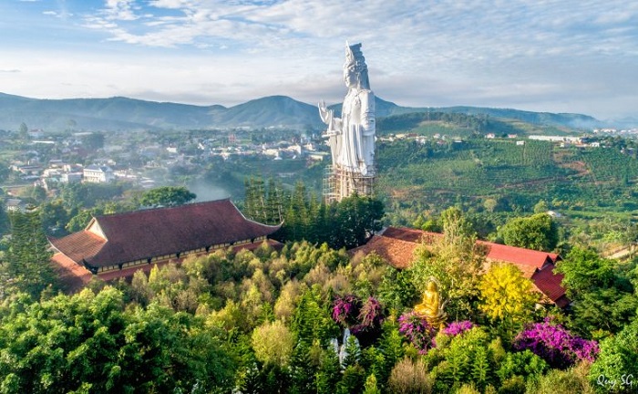Tour du lịch Đà Lạt 3N3Đ viếng chùa Linh Ẩn