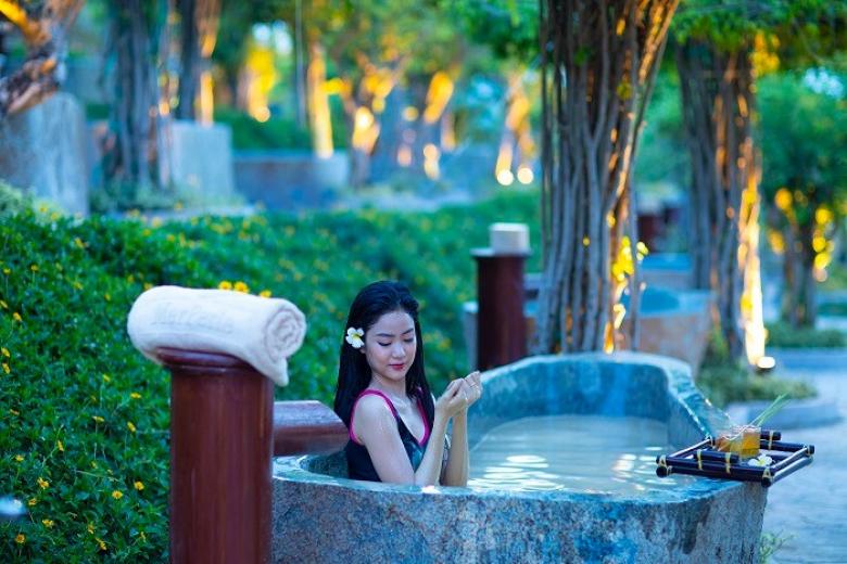 Trải nghiệm tắm bùn khoáng
