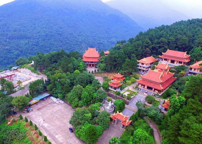 Thiền viện Trúc lâm Tây Thiên - tour du lịch Vĩnh Phúc