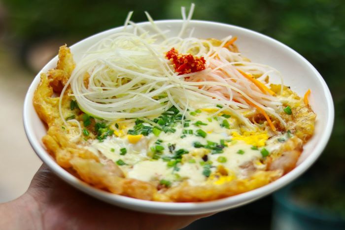 Bột chiên là đặc sản thu hút về vị giác và thị giác người thưởng thức