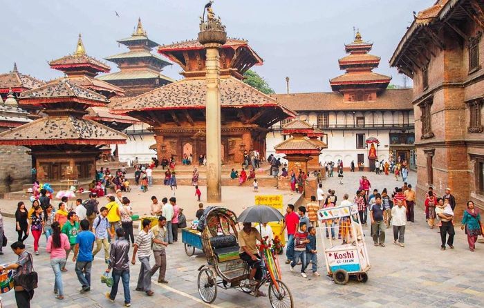 Đến du lịch ở Nepal nên chọn trang phục kín đáo 