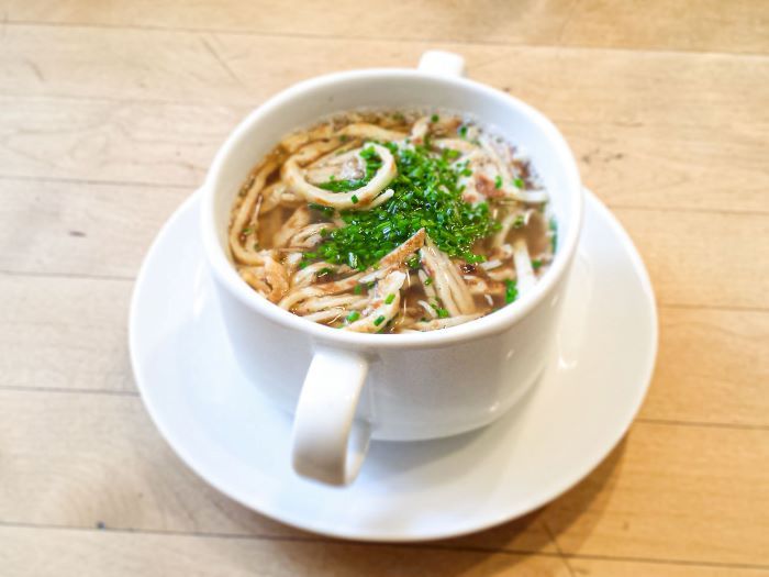 Frittatensuppe là món ăn nổi tiếng ai cũng thích khi đến Áo 