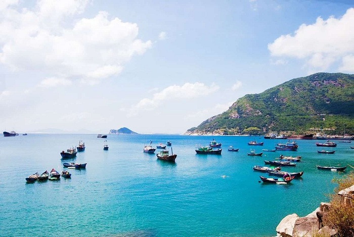 Tour du lịch Phú Yên Vịnh Vũng Rô