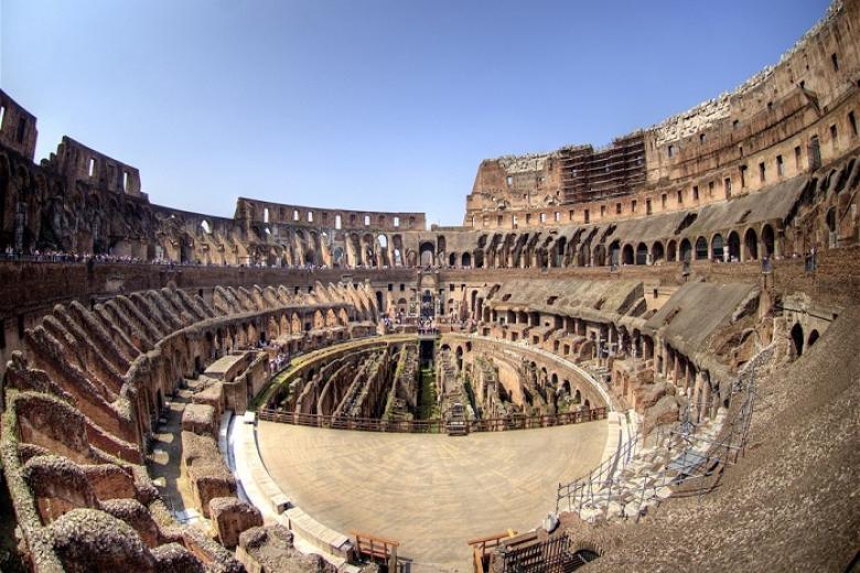 Đấu Trường La Mã Colosseum