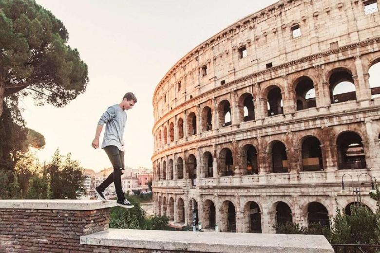 Đấu Trường La Mã Colosseum