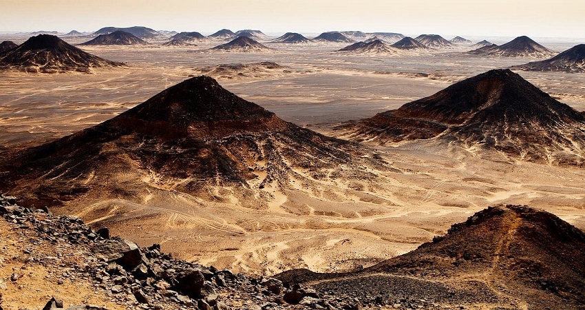 Sa mạc Đen (Black Desert)