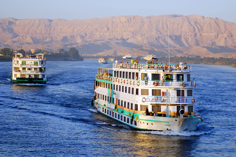 Du thuyền trên sông Nile huyền bí