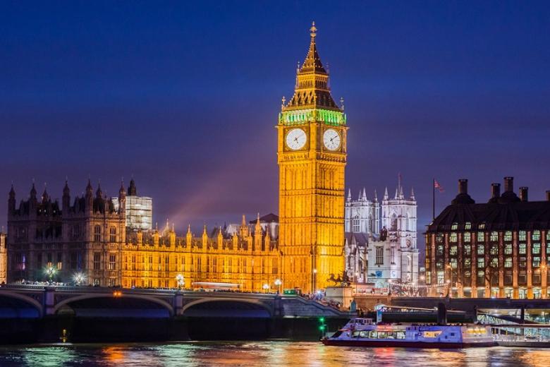 Tháp đồng hồ Big Ben