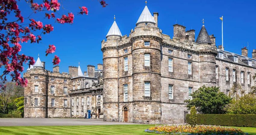 Tour Châu Âu 9N8Đ: Hà Nội - Anh - Xứ Wales - Scotland, Bay thẳng Vietnam Airlines