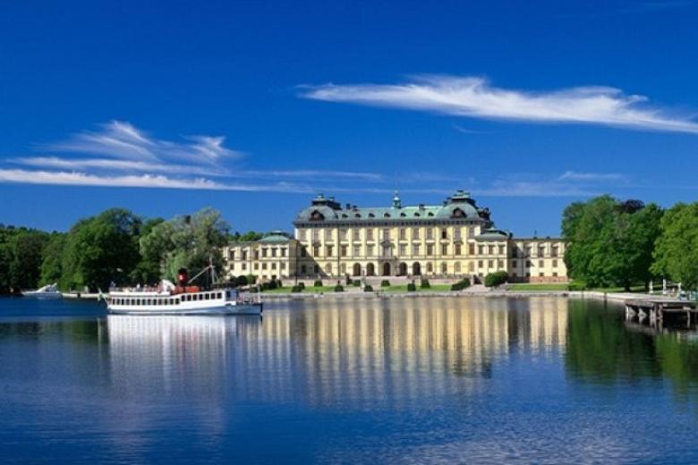 Cung điện Hoàng Gia Drottningholm