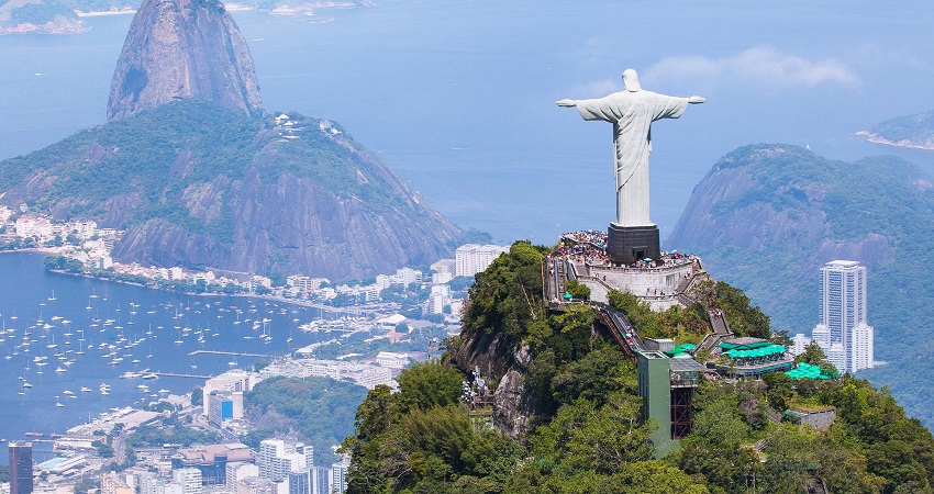 Tượng Chúa Kitô Cứu Thế Brazil