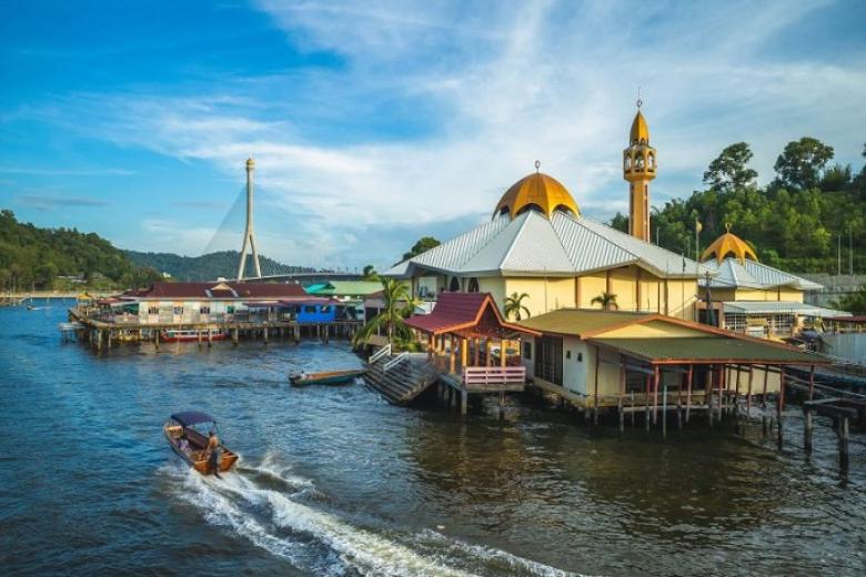 Làng văn hoá lịch sử Kampung Ayer – Water Viilage