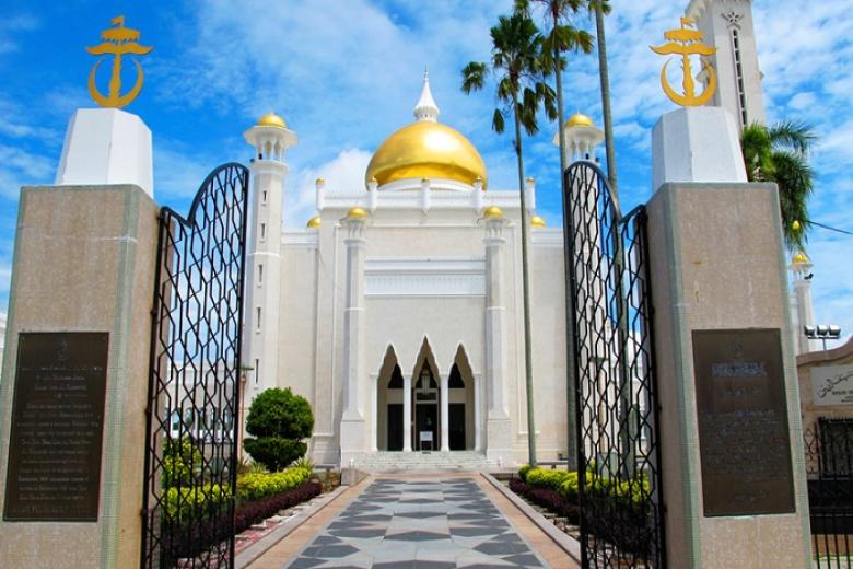 Nhà thờ Hồi Giáo Sultan Omar Ali Saifuddin