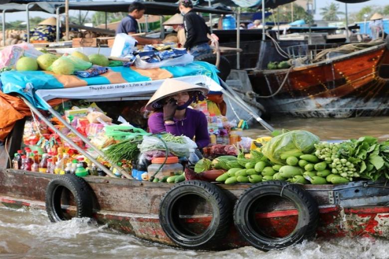 Chợ nổi Cái Răng