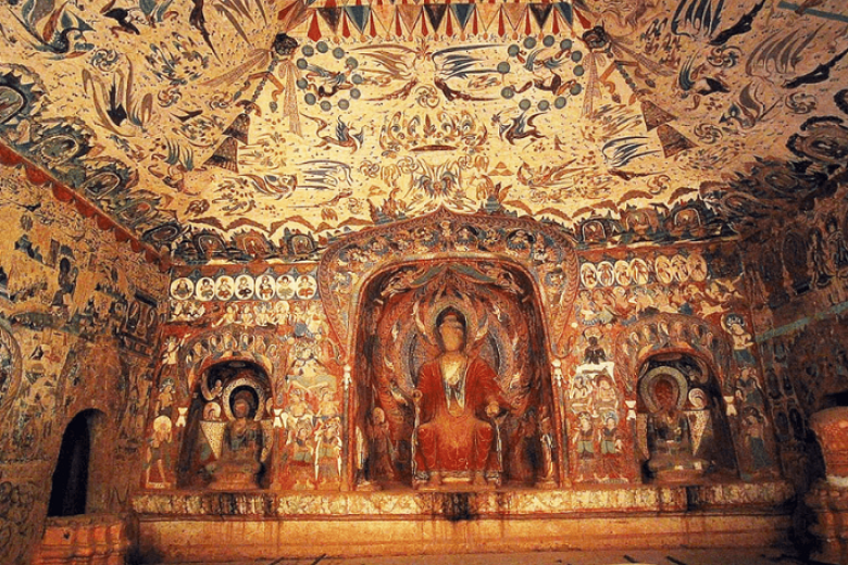 Hang đá Mạc Cao