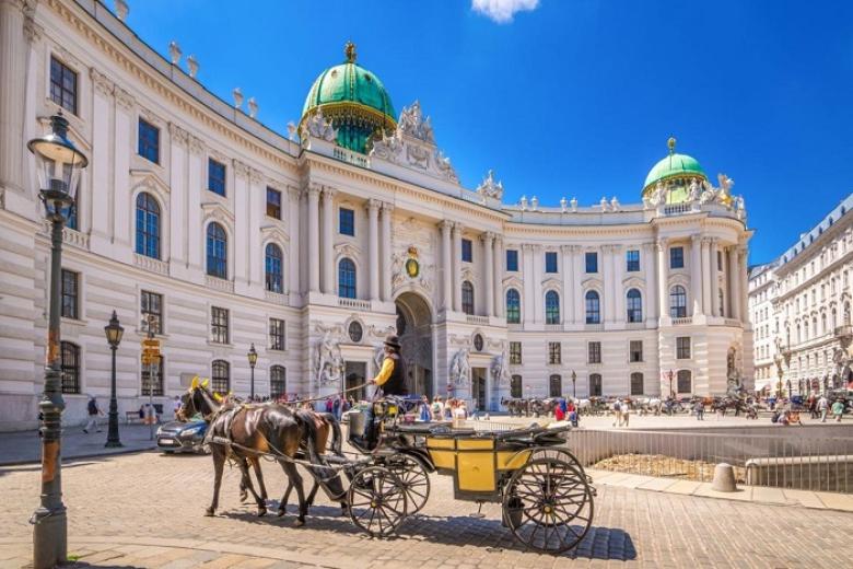 Cung điện Hofburg