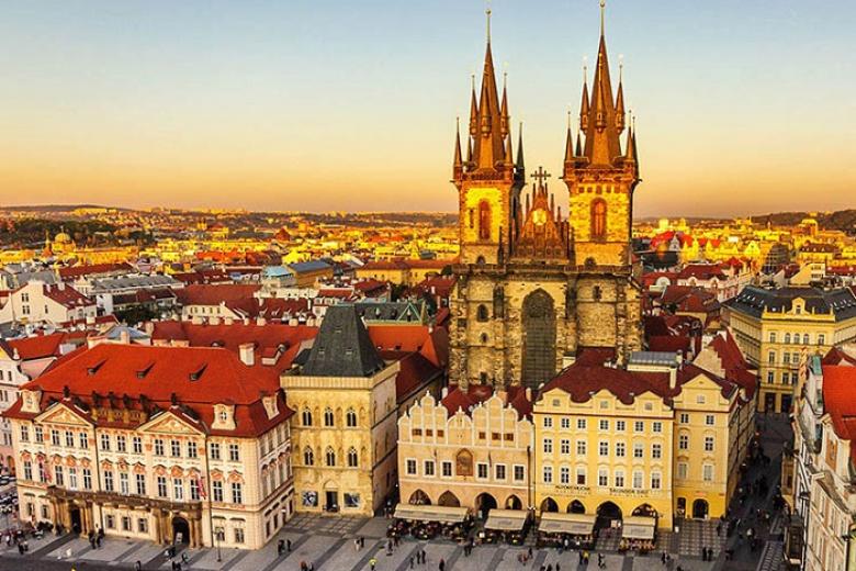 Lâu đài Prague Castle