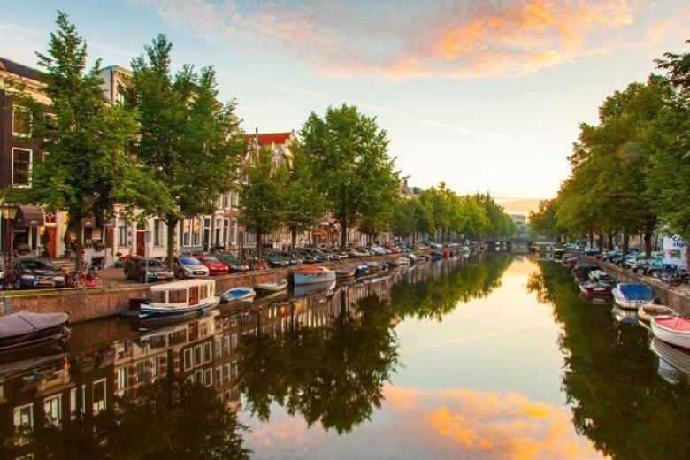 Trải nghiệm du thuyền trên kênh đào Amsterdam