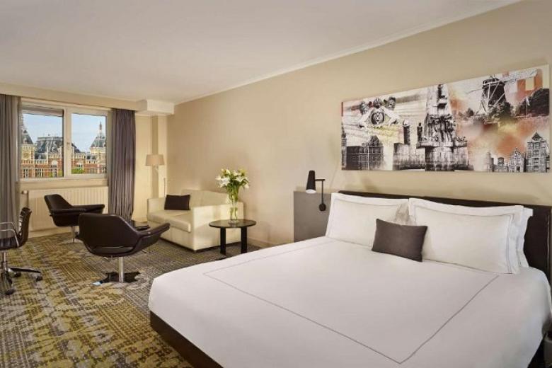 Park Plaza Victoria Amsterdam