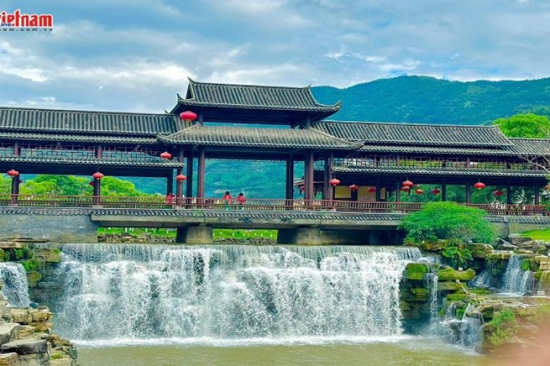 Khách trải nghiệm