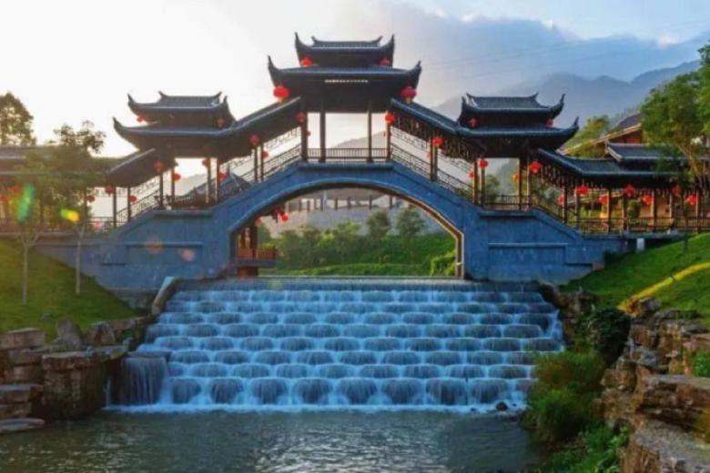 Làng Miêu Tích Thủy