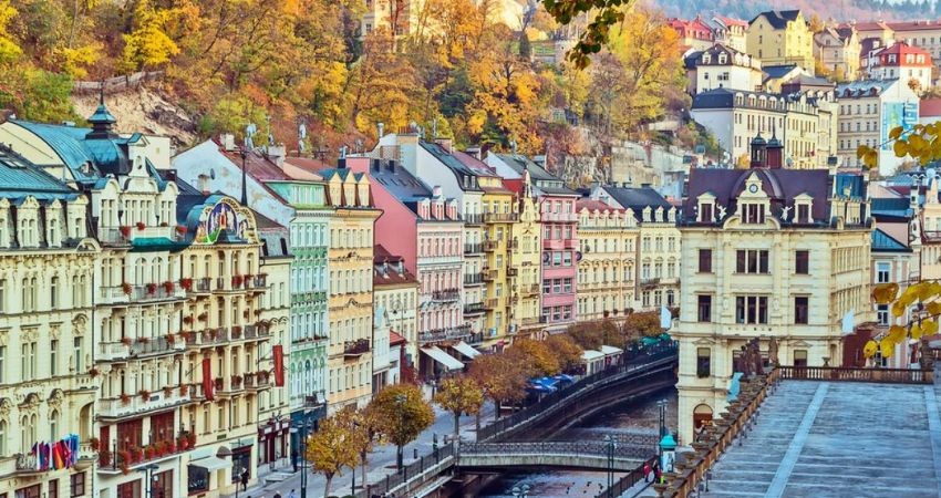 Karlovy Vary – Thành phố điện ảnh của Séc