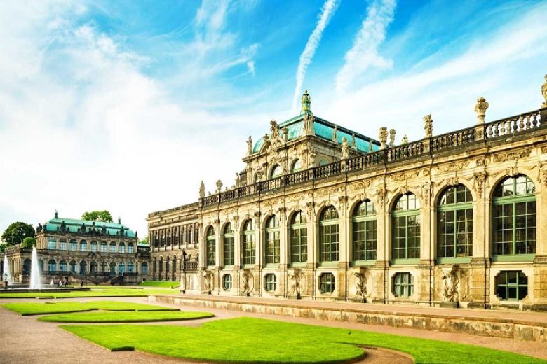 Cung điện Zwinger