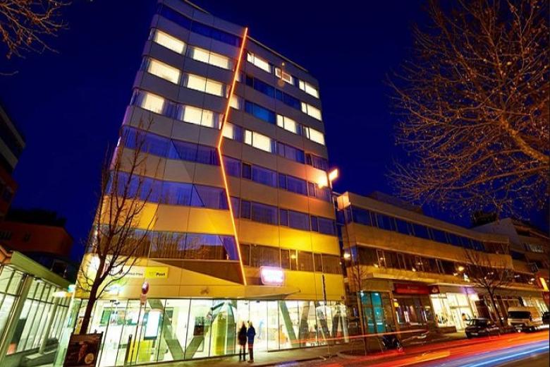 Simm’s Hotel