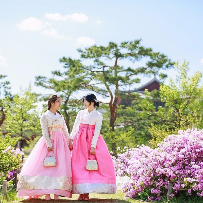 Mặc Hanbok