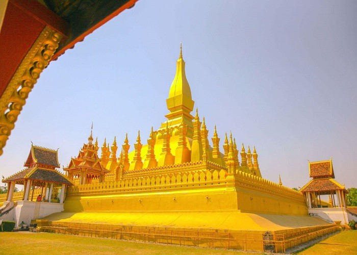 Đại bảo tháp Pha That Luang
