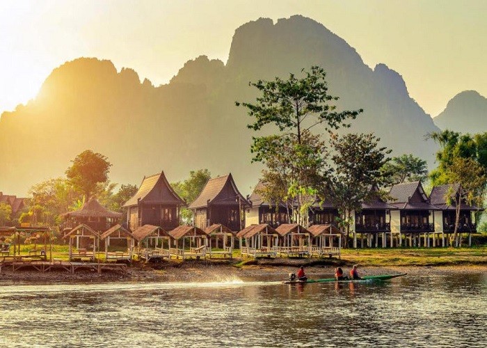 Thị trấn Vang Vieng