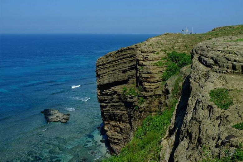 Miệng núi lửa Thới Lới