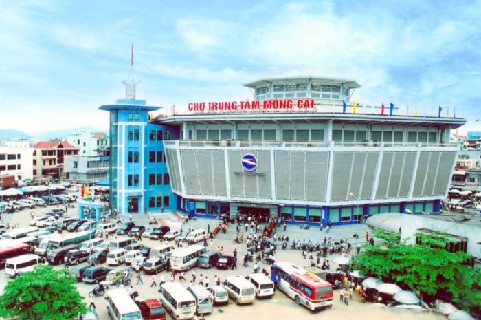 Chợ Móng Cái