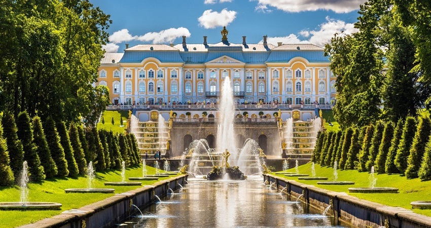 Cung điện Mùa Hè Peterhof
