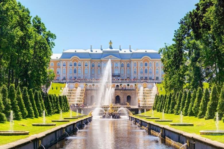 Cung Điện Mùa Hè (Peterhof)