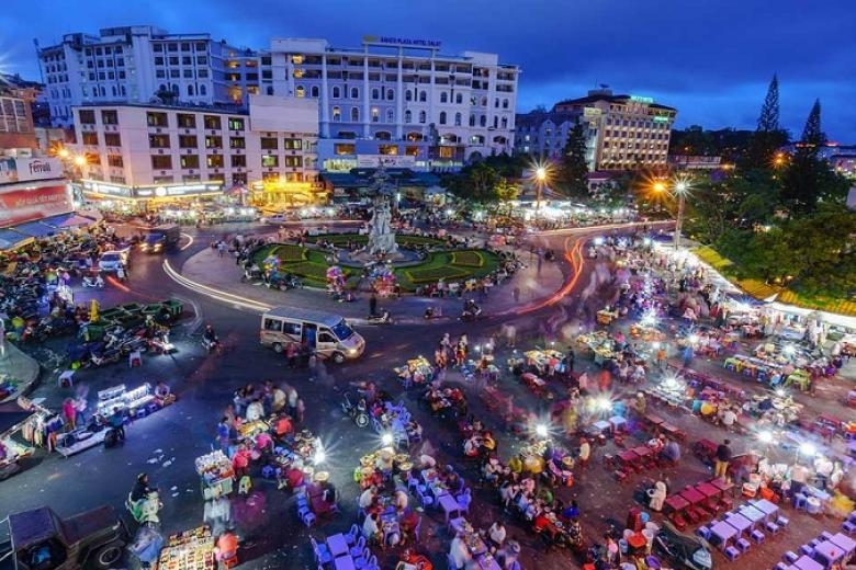 Chợ đêm Đà Lạt