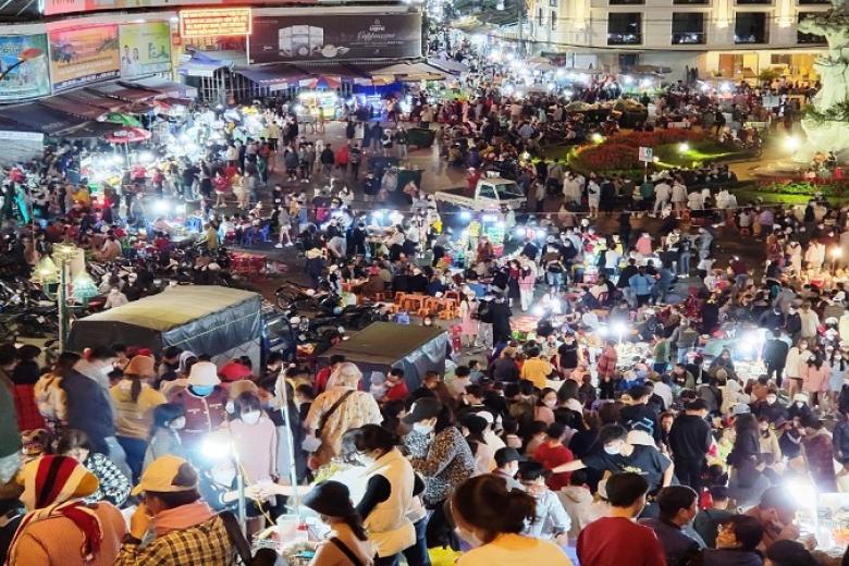 Chợ đêm Đà Lạt