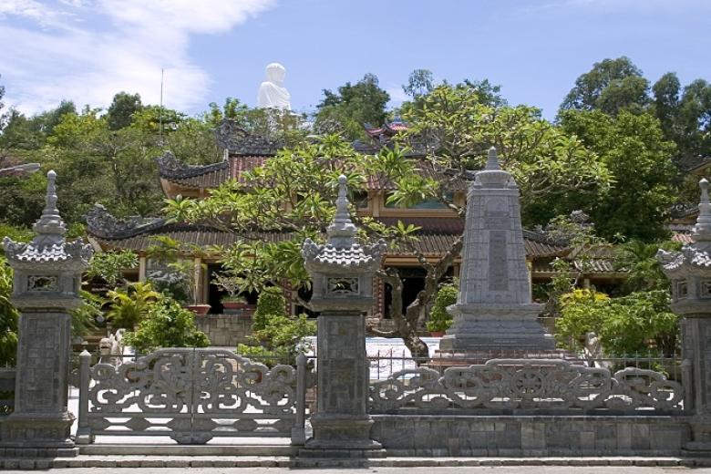 Chùa Long Sơn