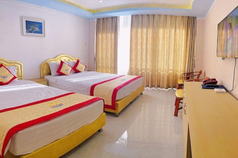 Sunrise Hotel