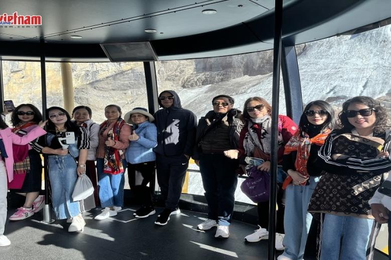 Khách trải nghiệm