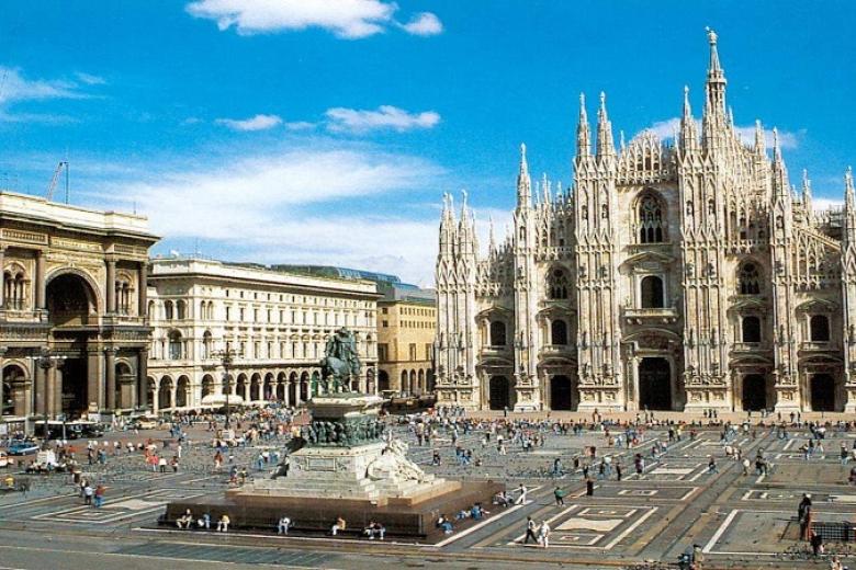 Quảng trường Duomo