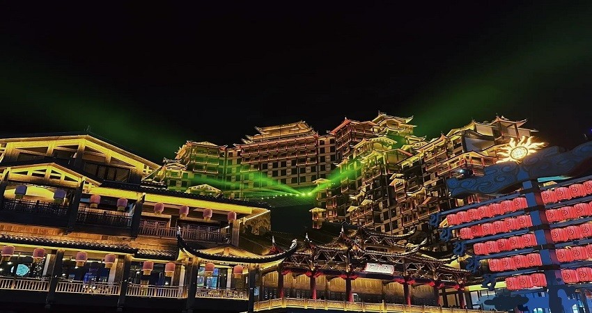 Vui chơi, tham quan