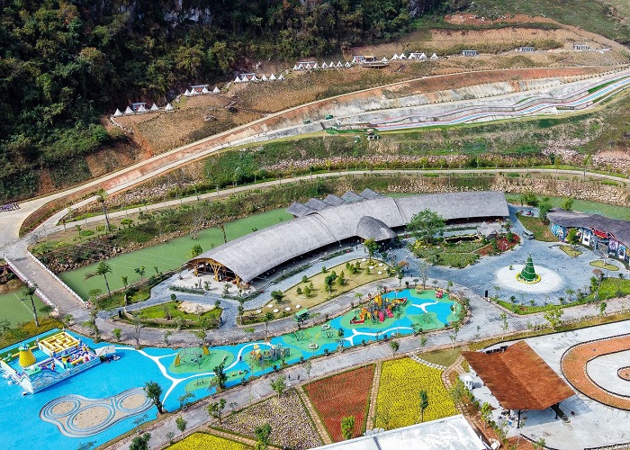 Vui chơi, tham quan