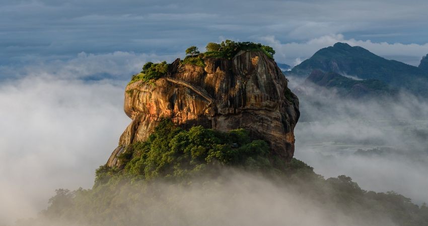Núi đá Sư tử Sigiriya