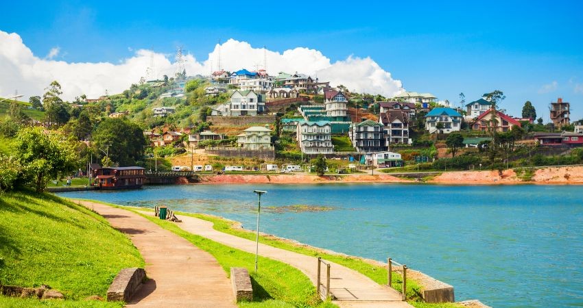 Nuwara Eliya là thành phố vùng cao được ví như Tiểu Anh quốc của Sri Lanka