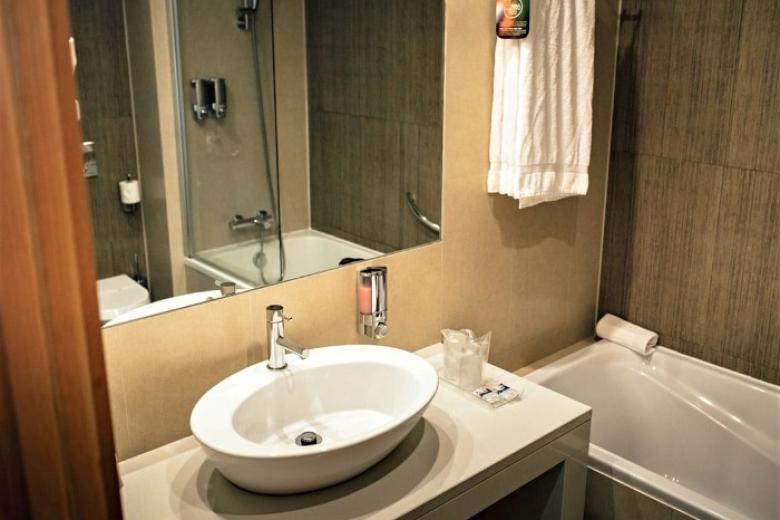 Mercure Lisboa Almada